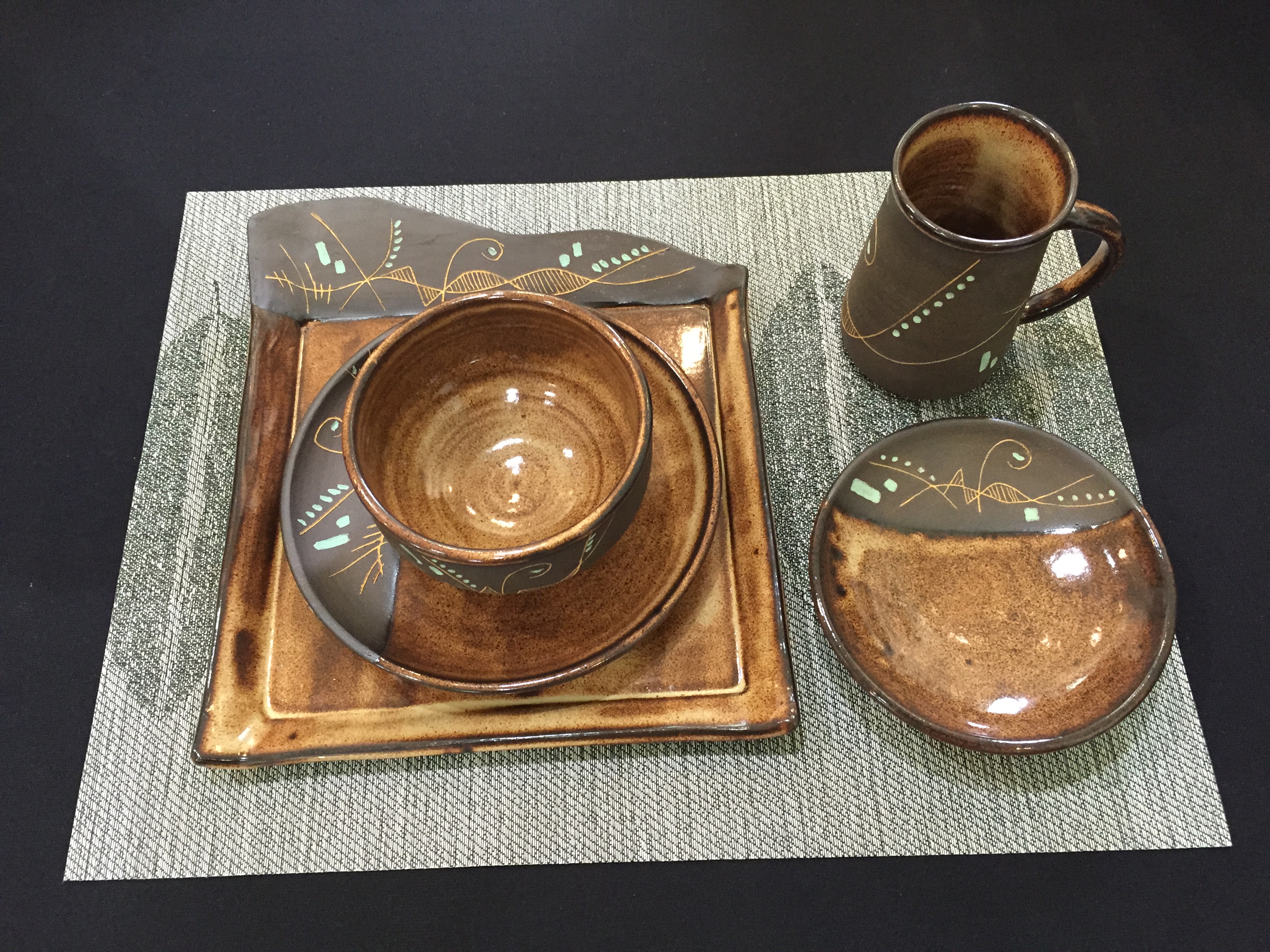 Five Piece Dinner Set